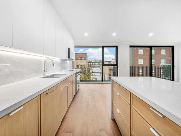 30-24 32nd Street image 3 of 20