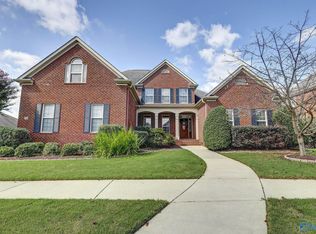 12 Wax Ln SW, Huntsville, AL 35824