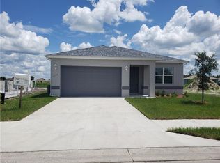 1113 Hamilton St, Immokalee, FL 34142