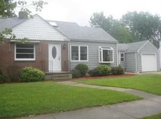 95 Osborne Ter, Springfield, MA 01104