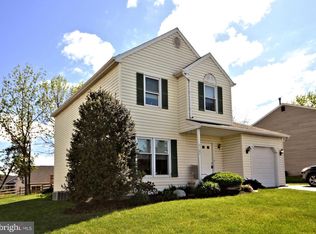 2107 Deer Ridge Dr, Pottstown, PA 19464