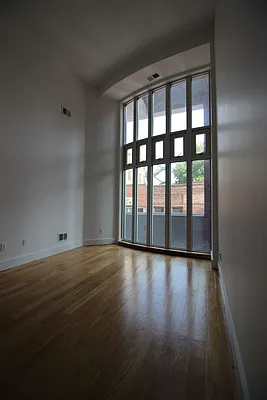 Rented by Bold New York | media 16