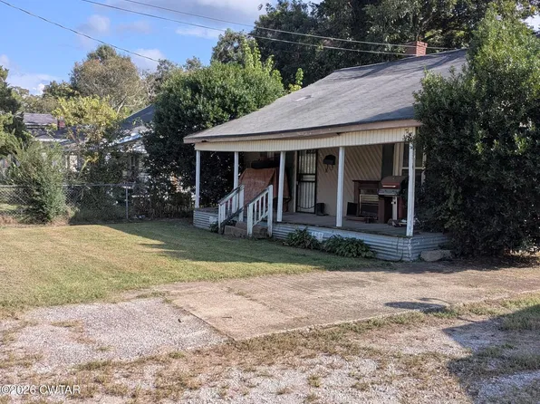 408 E 2nd St, Trenton, TN 38382