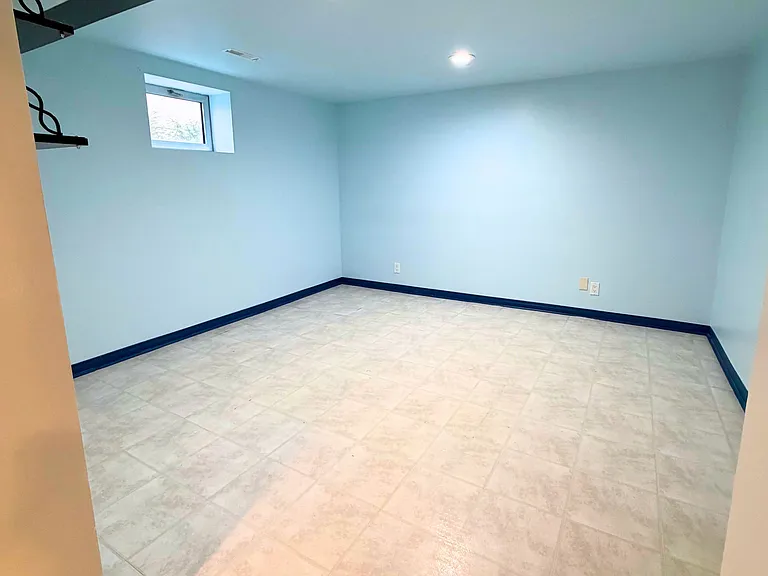41 Bainbridge Ave #BASEMENT — Photo 5