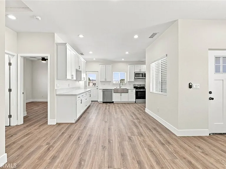 41015 41st St W — Photo 5