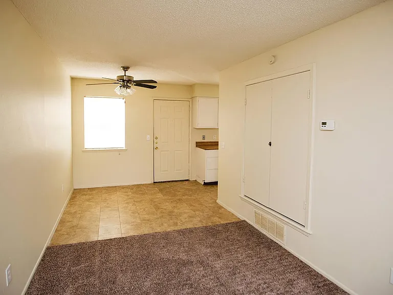 Cottonwood Townhomes — Photo 15