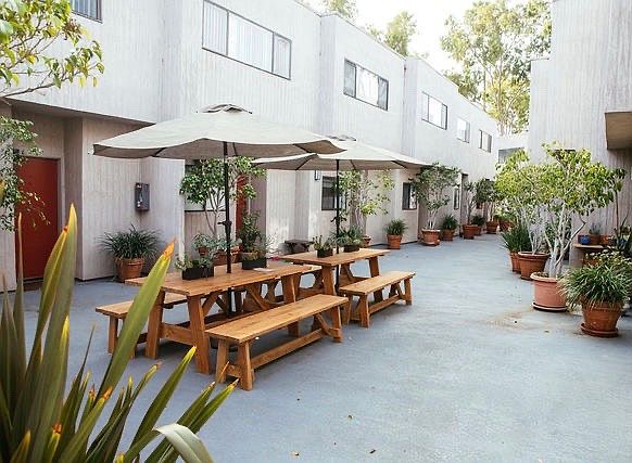 1st image of 2500 Abbot Kinney Blvd APT 6
