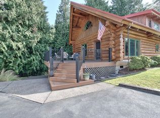 22015 Airport Rd NE, Aurora, OR 97002