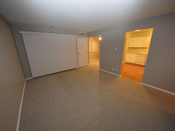 5th image of 9025 Lincoln Ct APT 101
