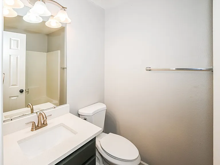 1422 Majestic Meadow Dr — Photo 15