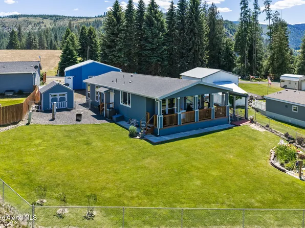 575 Garden Tracts Rd, Saint Maries, ID 83861