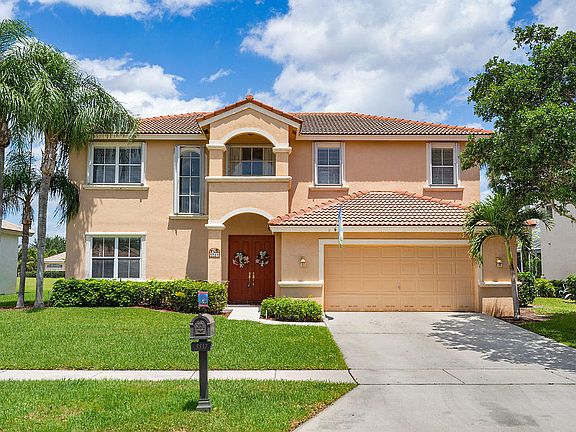 3rd image of 5537 Lake Shore Village Cir