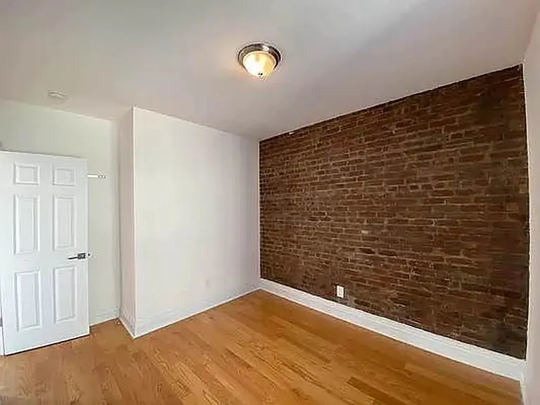 373 S 4th St #5E — Photo 6