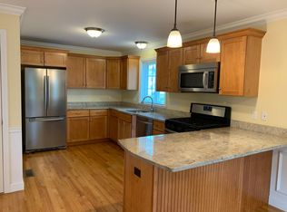 80 Ash St, Waltham, MA 02453