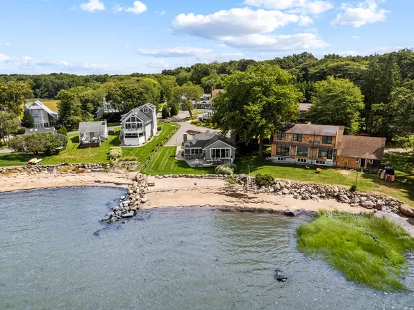 13 Waterside Drive, Guilford, CT 06437