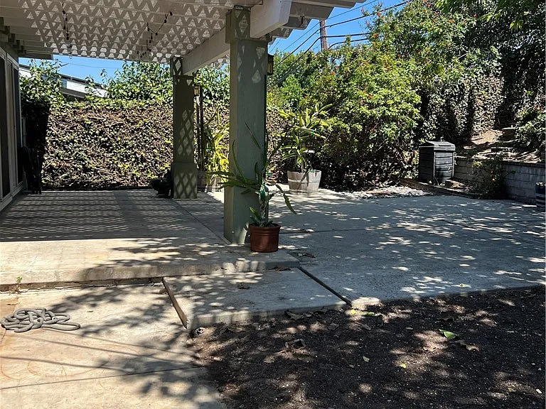 1832 Santa Rena Dr — Photo 3