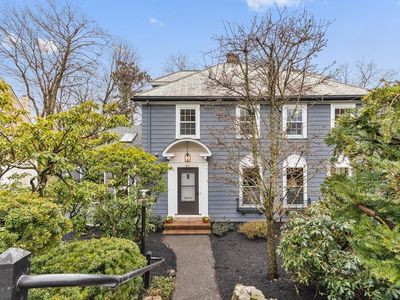 61 Huntington Rd, Newton, MA, 02458