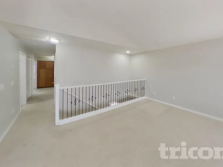 12922 W Fleetwood Ln — Photo 15