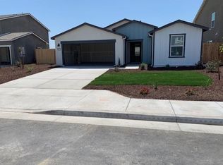 10113 Cooper Lake Ave, Bakersfield, CA 93311