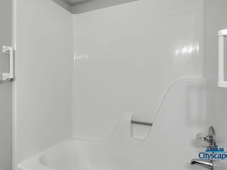 1612 Greenfield Dr — Photo 31