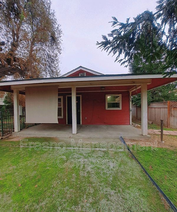 1st image of 829 E Dudley Ave