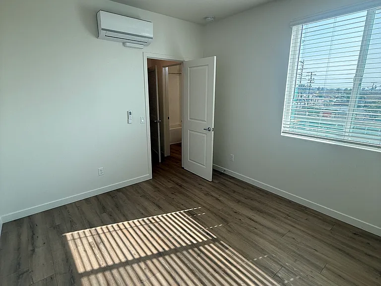 310 N Palm Ave #312-204 — Photo 6
