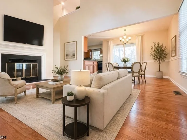 170 Smithfield Ct #1 — Photo 5
