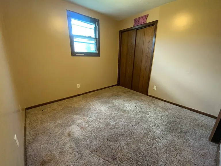 340 S Birchwood Dr #C — Photo 6