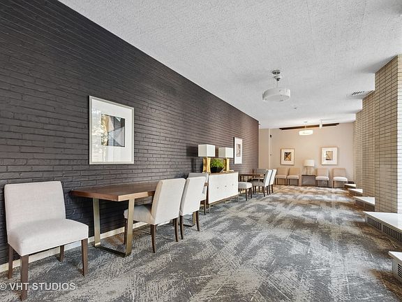 4th image of 3950 N Lake Shore Dr APT 405A