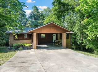 7 Wards Ln, Bella Vista, AR 72715