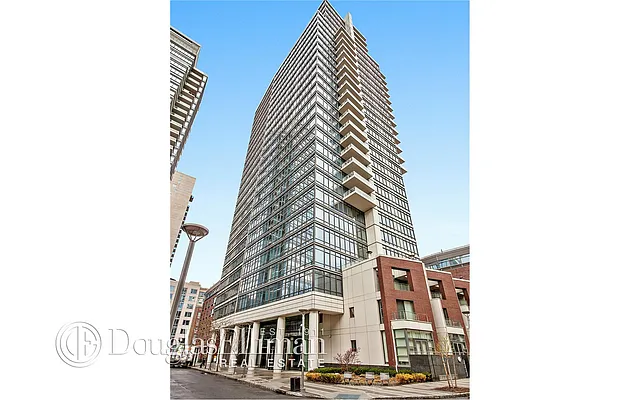 Sold by Douglas Elliman | media 22