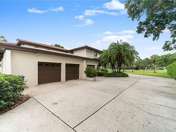 4th image of 13356 Golf Crest Cir