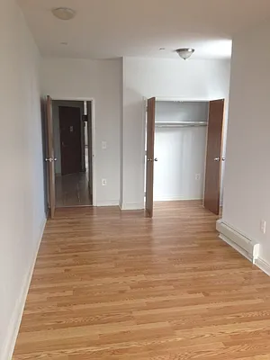 Rented by Bloom Real Estate Group | media 16