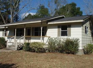 196 Heather Ln, Defuniak Springs, FL 32433