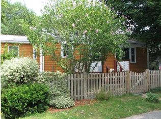 10 Edwards Ave, South Kingstown, RI 02879