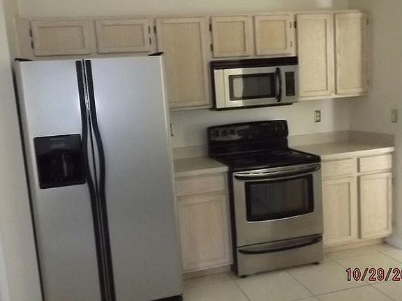4th image of 15921 Greater Groves Blvd