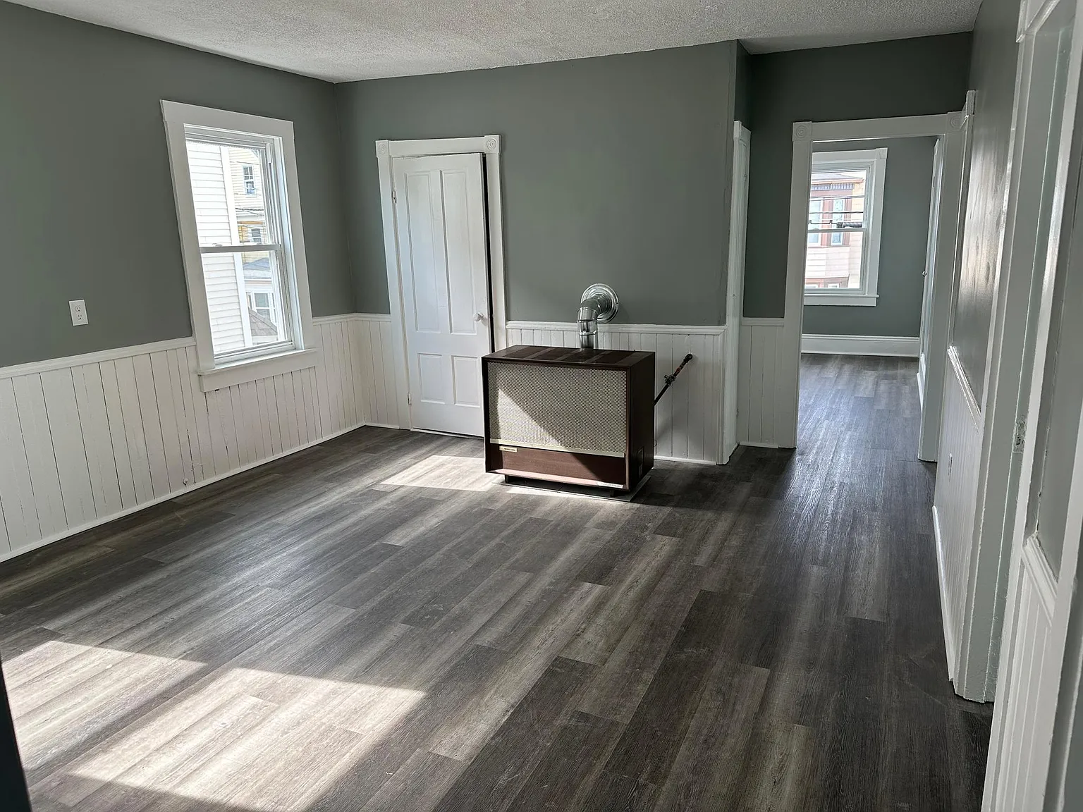 2 bed, 750 sqft, $1,615 — Photo 1