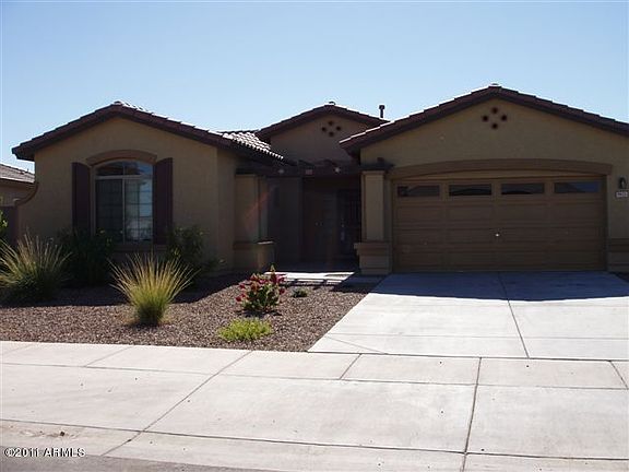 4th image of 8813 W Gardenia Ave