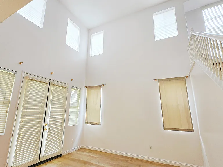 34619 Chinaberry Dr — Photo 5