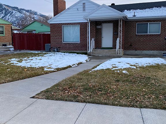 2nd image of 1374 Maple Dr