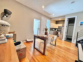 353 Kosciusko Street