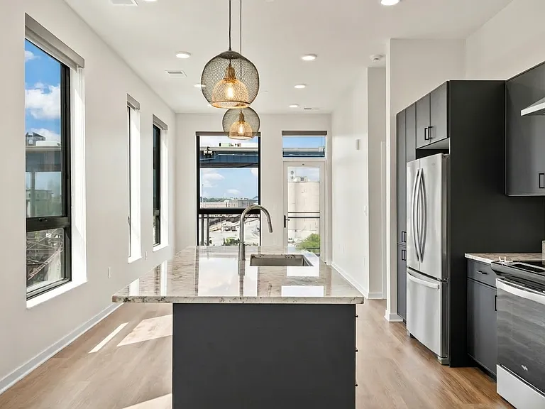 River Place Lofts — Photo 109