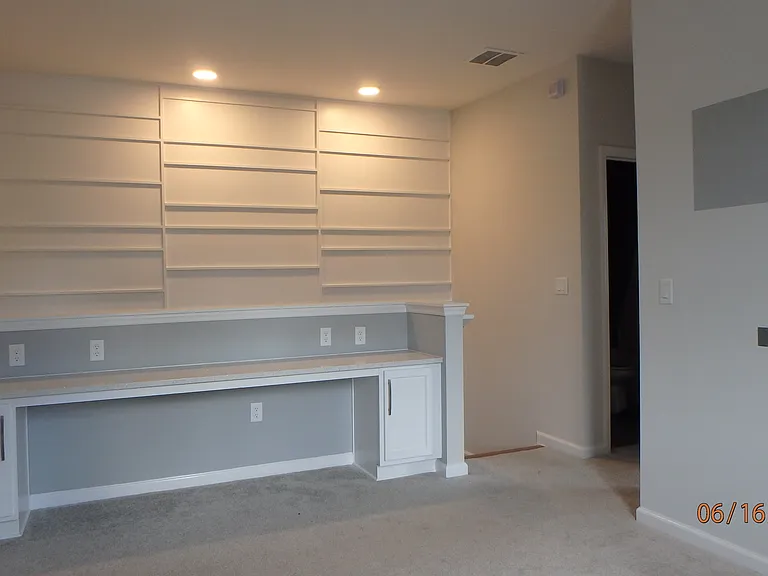 4718 New Orleans Cv — Photo 31