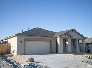 206 Hazelnut Ct, Fernley, NV 89408