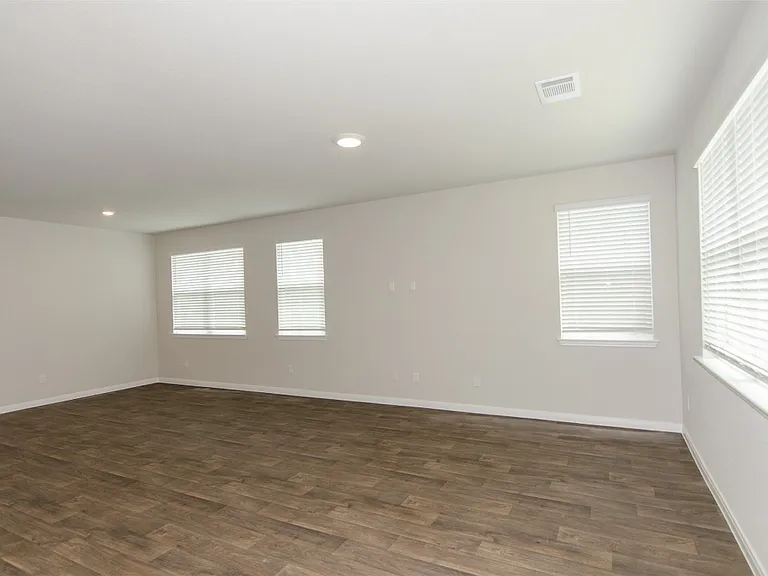 256 Cherry Laurel Ln — Photo 6