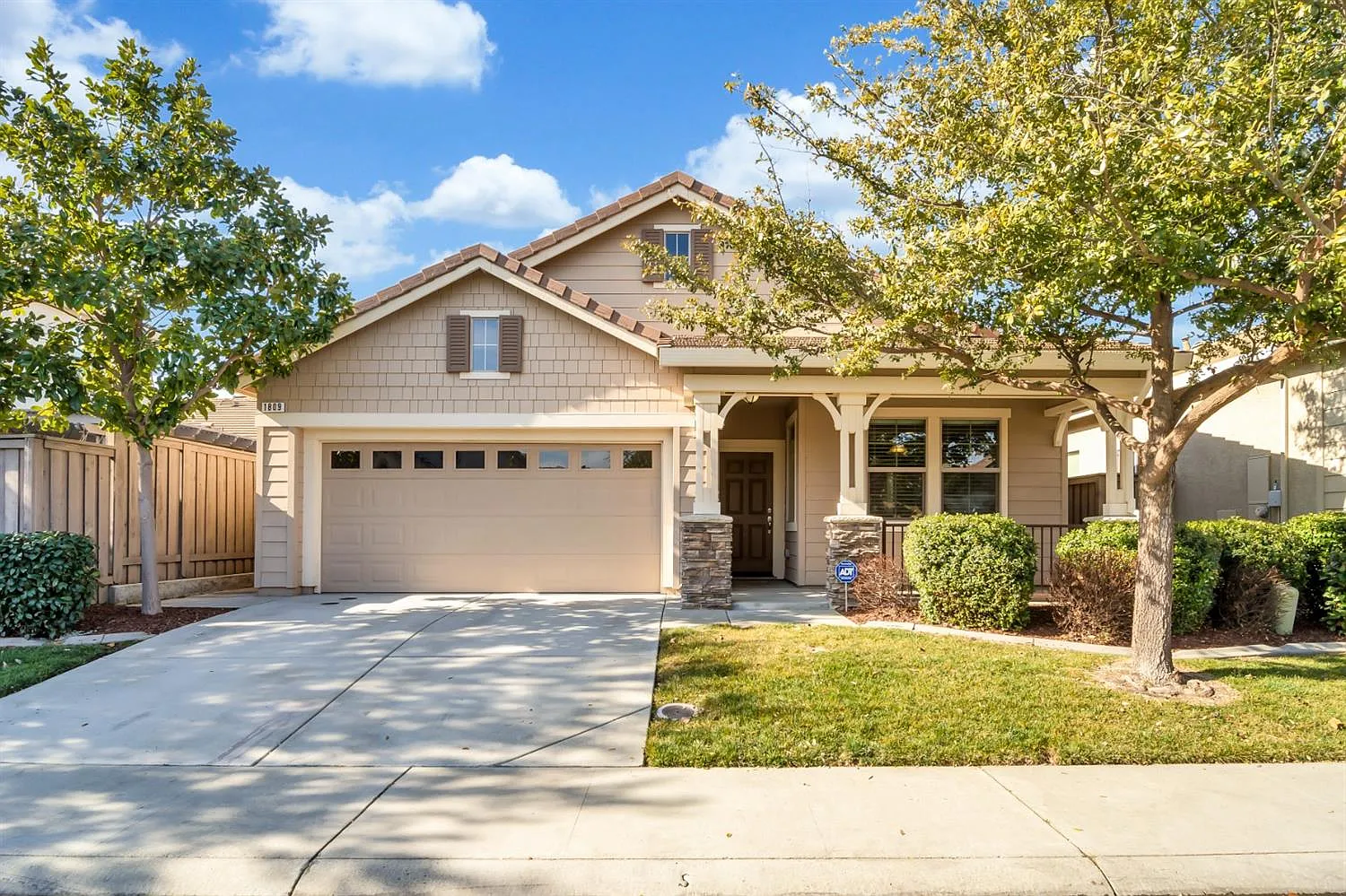 1809 Rezzano Way photo 1