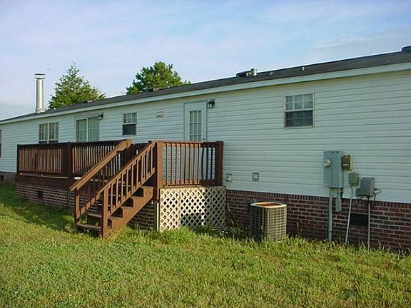 103 Alexander Rd Back