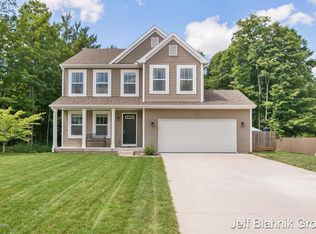 13409 Sunset View Dr NE, Cedar Springs, MI 49319