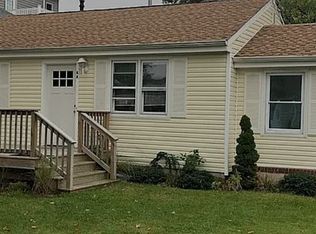 44 Harbor View Ln, Toms River, NJ 08753