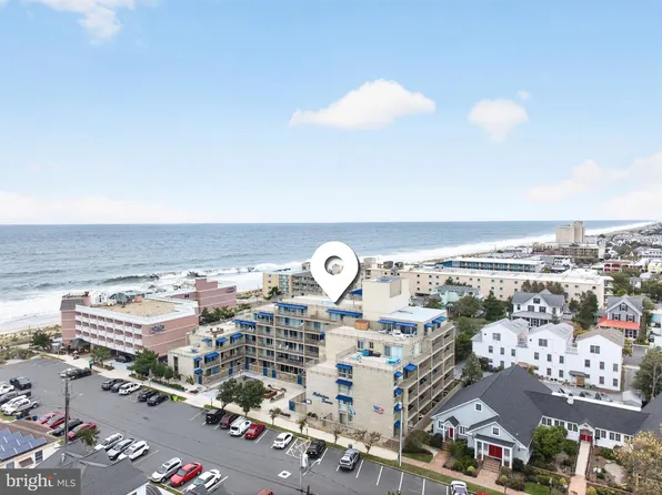 8 Olive Ave APT 211, Rehoboth Beach, DE 19971